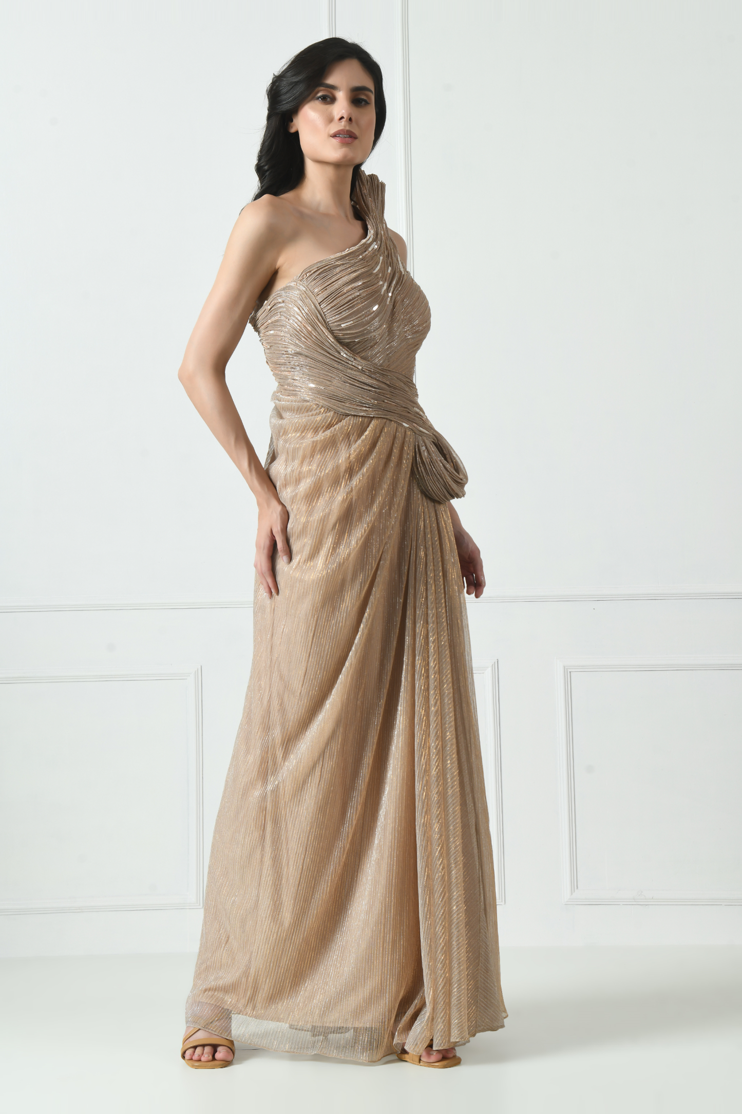 Sunanta Madaan – Golden Cocktail Gown for Women, Structured Evening Dress, Elegant Party Wear, Indo-Western Fusion Gown, Women’s Formal Dress, Indo-Western Attire for Reception, Party Outfit, Boho Indo-Western Dress, Indo-Western Draped Dress, Mumbai, Delhi, Hyderabad, Bangalore, Pune, near me