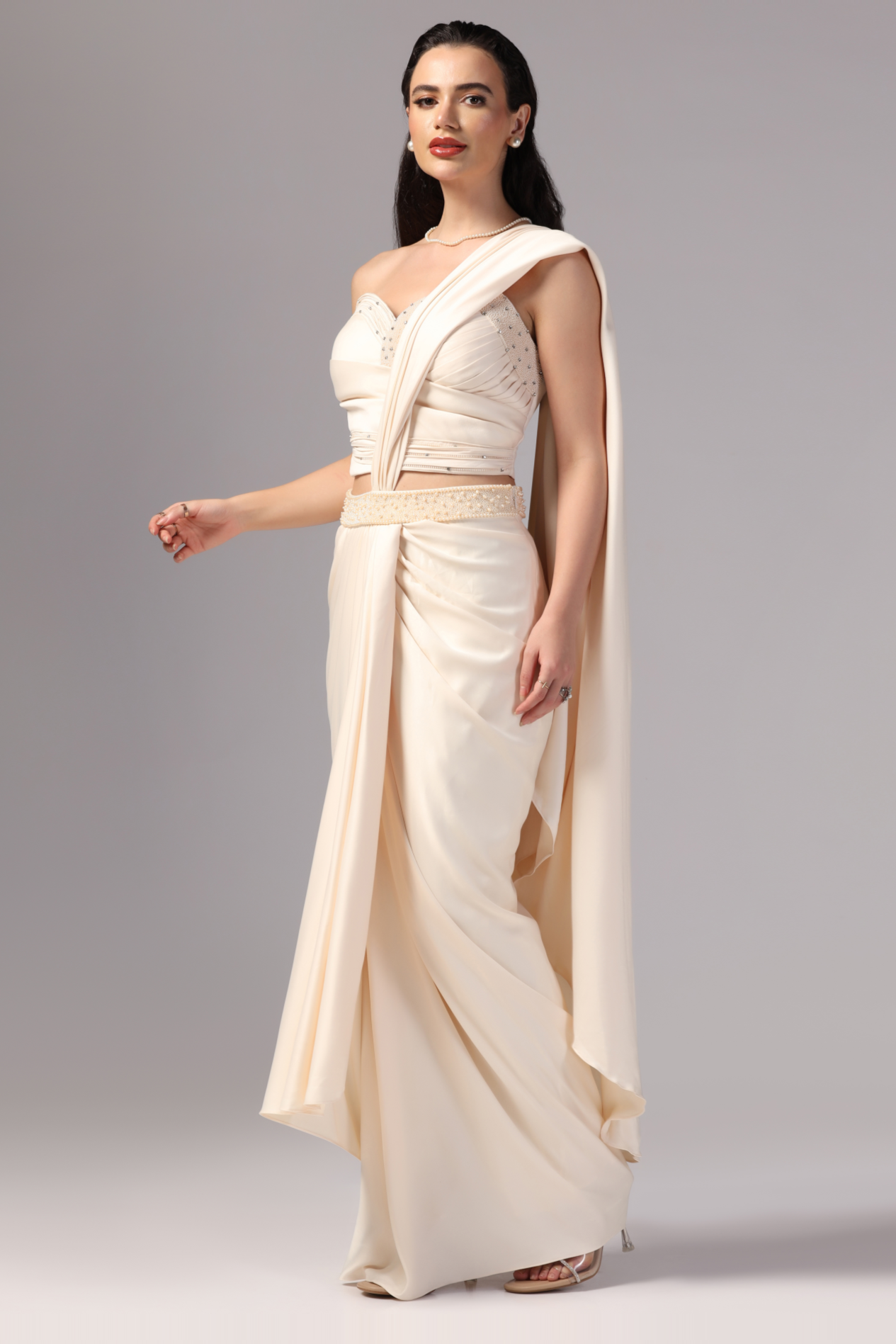 Indo Western Dress for Indian Wedding Functions Indo Western Saree, Designer Saree, Traditional Look, Bollywood Style, Embroidered Indo Western Saree by Sunanta Madaan