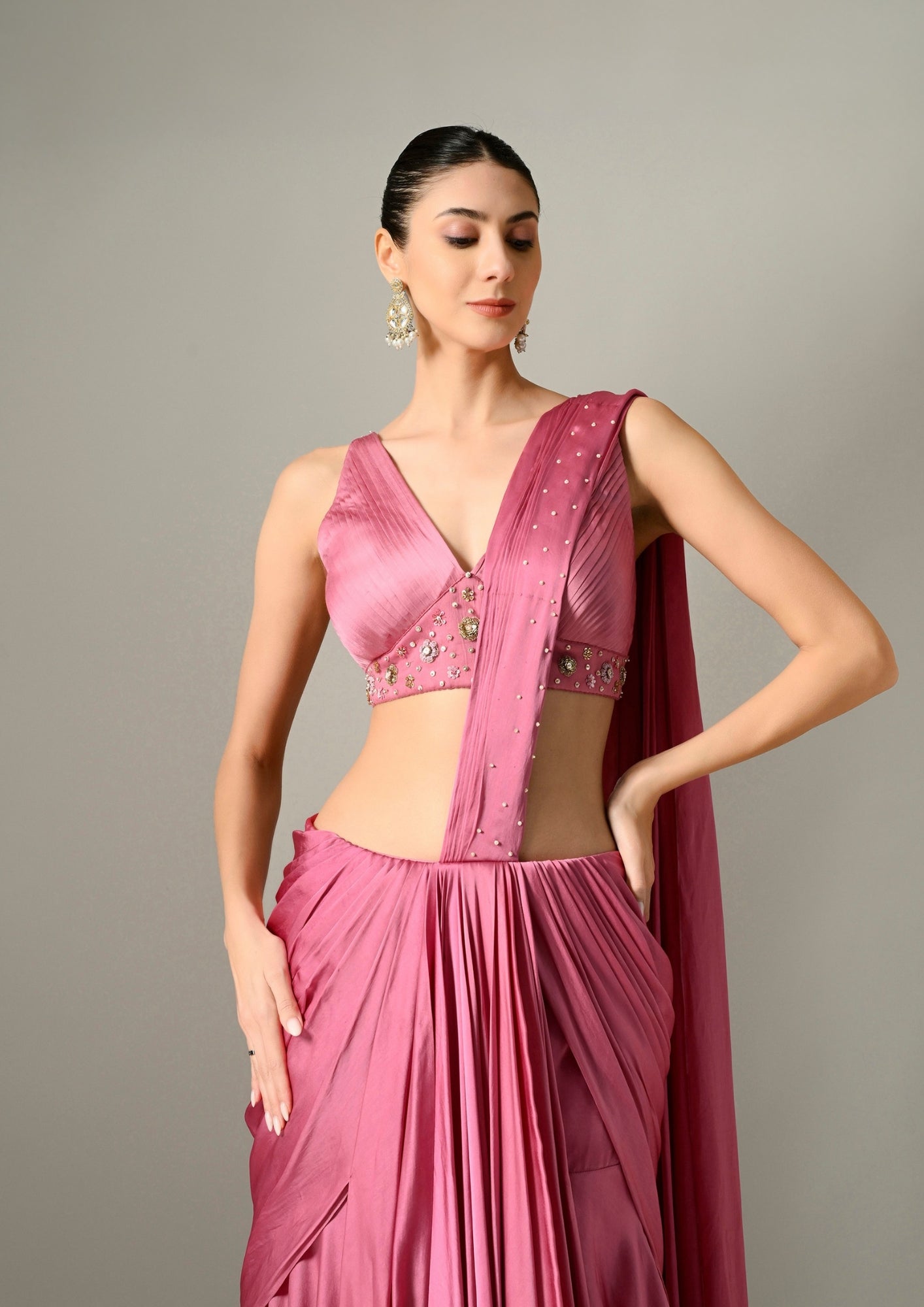 saree for women party wear, Sunanta Madaan Saree, designer sarees for women, saree designs for women, sarees for women latest design, designer sarees for women party wear, latest saree design for women, Indo-western Saree, Lehenga Saree Near Me, Lehenga Saree Gurgaon, Kareena Kapoor Lehenga Saree