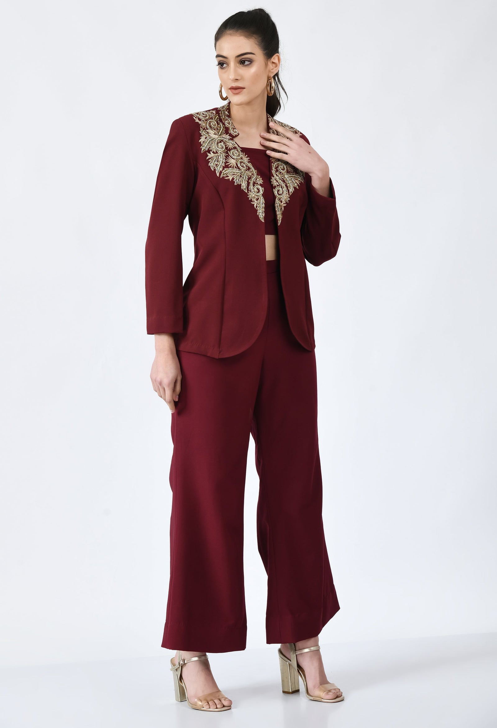 Clothing Designer. Co Clothing, Blazer for Women, Designer Blazer, Crop Blazer, Blazer for Ladies, Near me, Trending, Bollywood style, celebrity, celebrity style, christmas, winter holidays, Corset, Formal Wear for ladies, Formal clothes for ladies, Formal wear for women in Gurgaon, Hand Embroidery