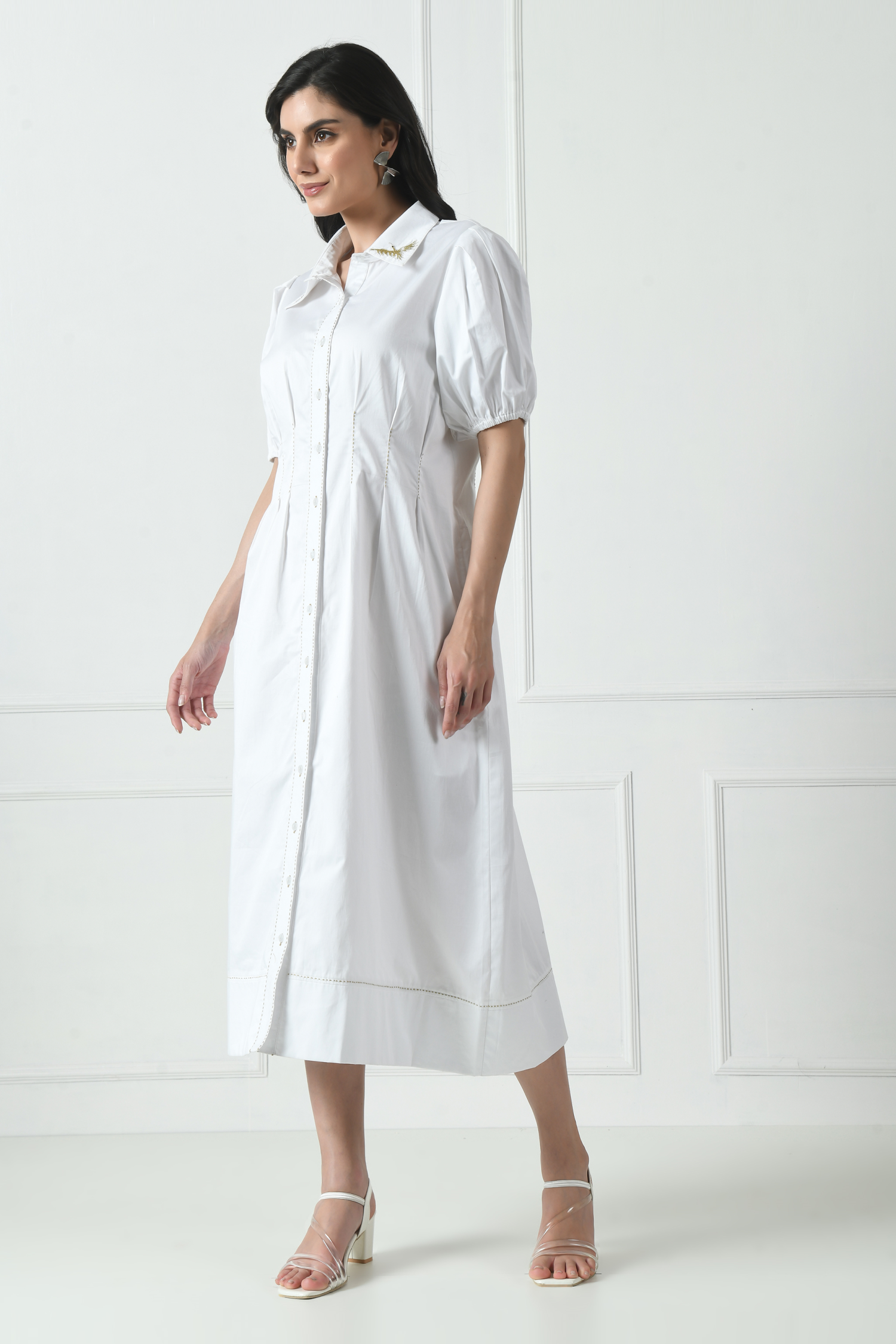 White Cotton Casual Dress For Summer with Thread Detailing – Sunanta