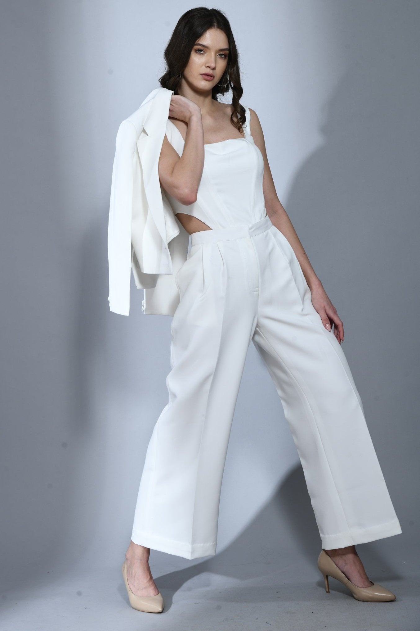 Clothing Designer. Co Clothing, Blazer for Women, Designer Blazer, Crop Blazer, Blazer for Ladies, Near me, Trending, Bollywood style, celebrity, celebrity style, christmas, winter holidays, Corset, Formal Wear for ladies, Formal clothes for ladies, Formal wear for women in Gurgaon, White Blazer, Formal Blazer, Cropped Blazer, Designer Blazer, Designer Suit, Formal Wear for girls