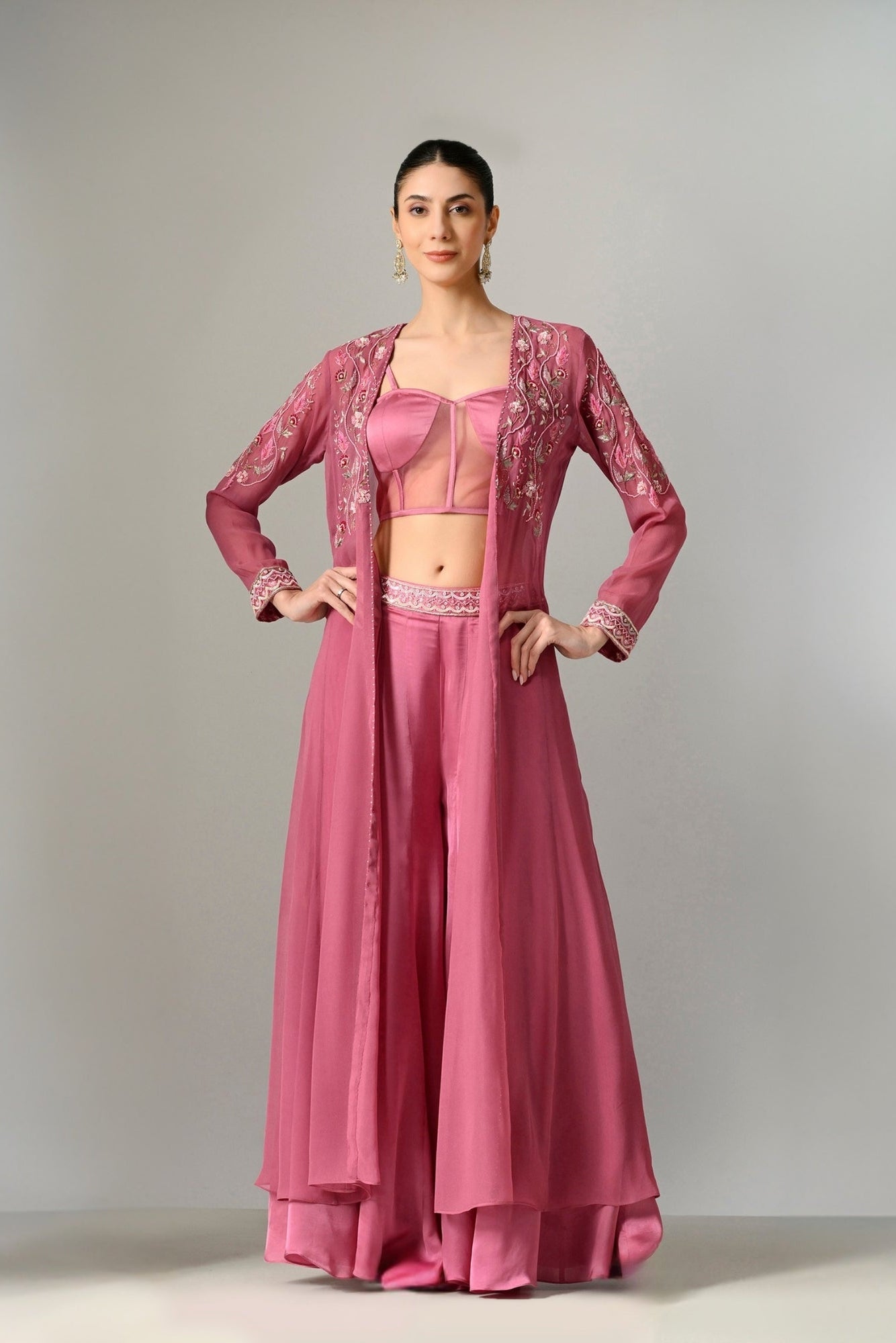 sharara for wedding, Sharara with Coreset, Sharara with Cape, crop top with sharara, sharara dress for wedding, sharara for girls, garara sharara, sharara design, sharara for women, Sunanta Madaan Sharara Set, Sharara Set Near Me, Deepika Padukone