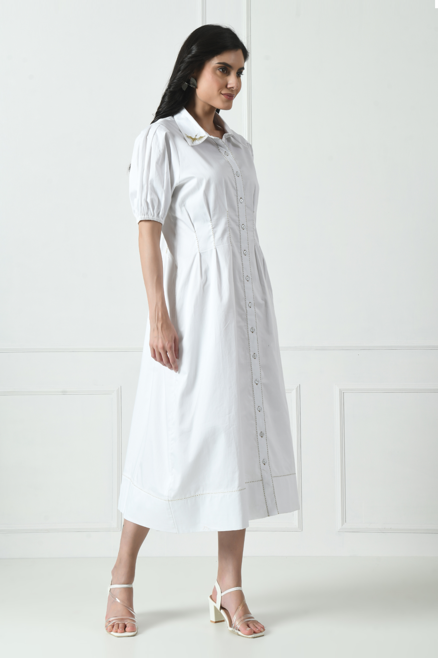 White Cotton Casual Dress For Summer with Thread Detailing – Sunanta