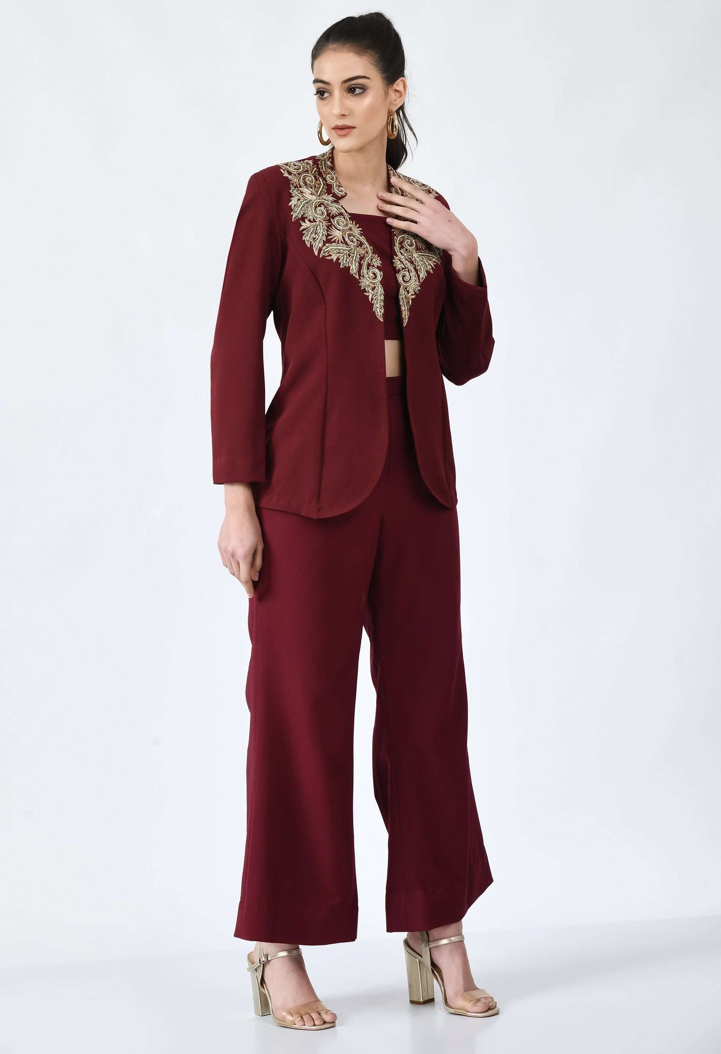 Clothing Designer. Co Clothing, Blazer for Women, Designer Blazer, Crop Blazer, Blazer for Ladies, Near me, Trending, Bollywood style, celebrity, celebrity style, christmas, winter holidays, Corset, Formal Wear for ladies, Formal clothes for ladies, Formal wear for women in Gurgaon, Hand Embroidery