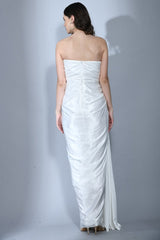 Indo-Western gown for sangeet, Long Gown for women, Embroidered Gown for women, Pre-draped Indo-Western gown, Flattering fit Indo-western Gown, Modern Indo-Western gown, Trending Gown, Indo-Western gown for festivals, Near Me, Sunanta Madaan